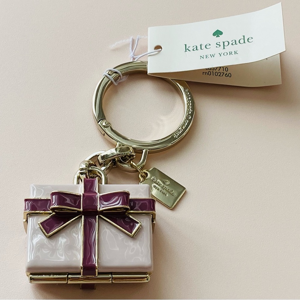 Kate Spade Gift Box Mirror Bag Charm / Keychain - Picture 3 of 11